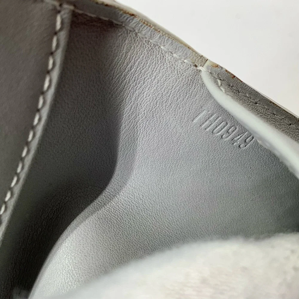 Louis Vuitton Walker Crossbody Wallet in Monogram Vernis Leather